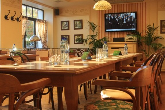 Семинары в кафе Green Hotel Peterhof